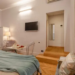 Bed & Breakfast Accanto Al Centro, Prato (Prato)
