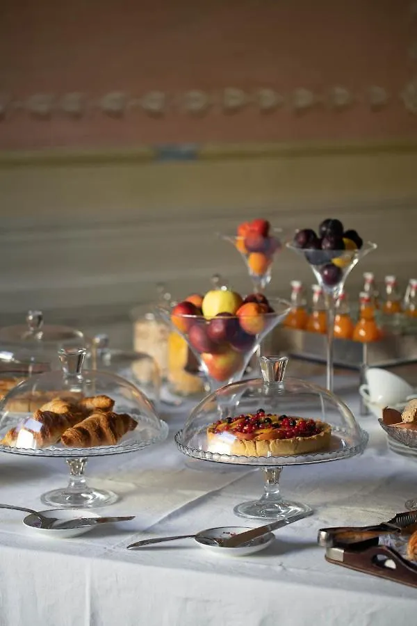 Le Farnete Bed and Breakfast Carmignano